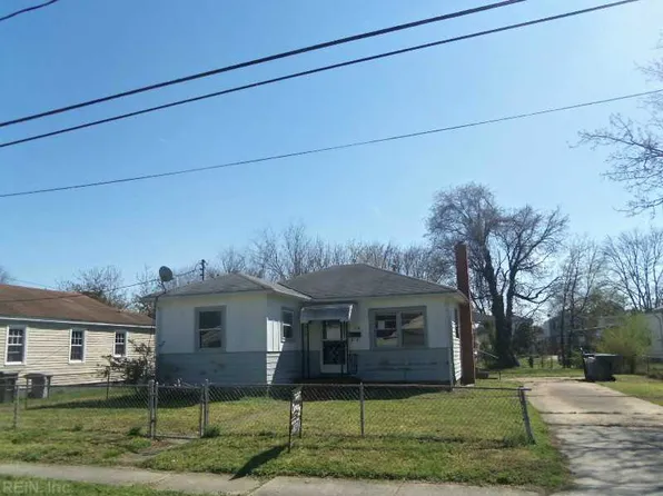 1215 Quash St, Hampton, VA 23669