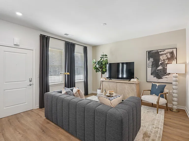 Hamlet Falling Creek - Homes & Townhomes for Rent — Photo 25