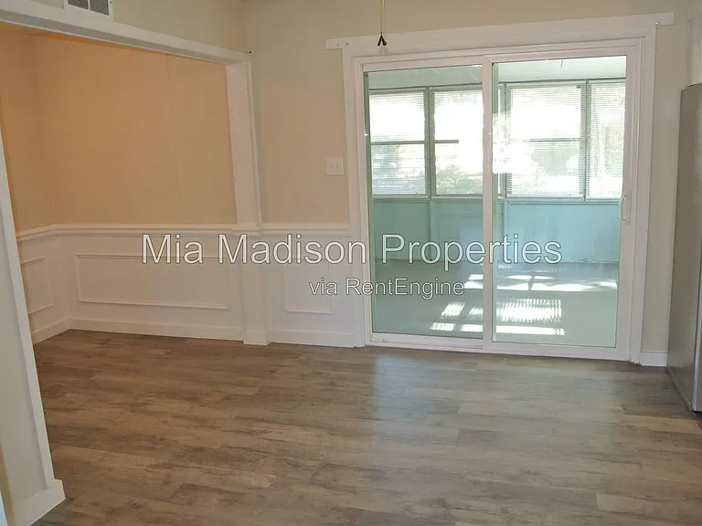 201 Sea Island Dr — Photo 13