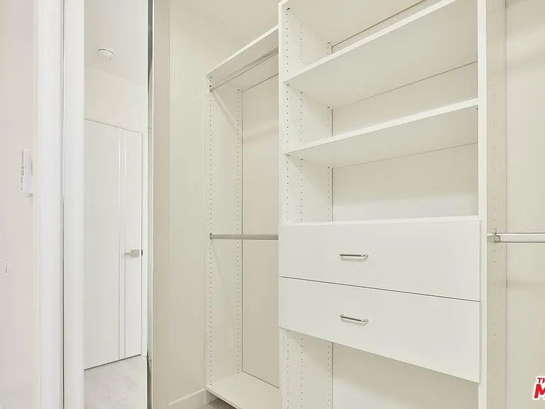 2814 Grand Canal Ct #2814 — Photo 7