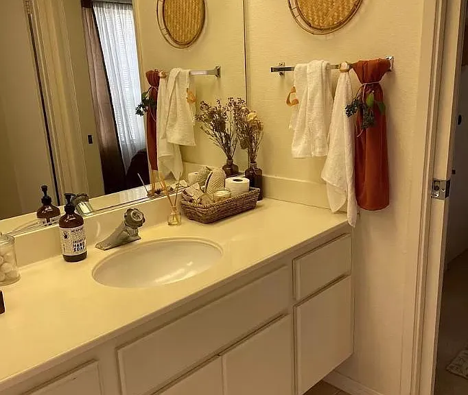Jack-and-jill bathroom - staged