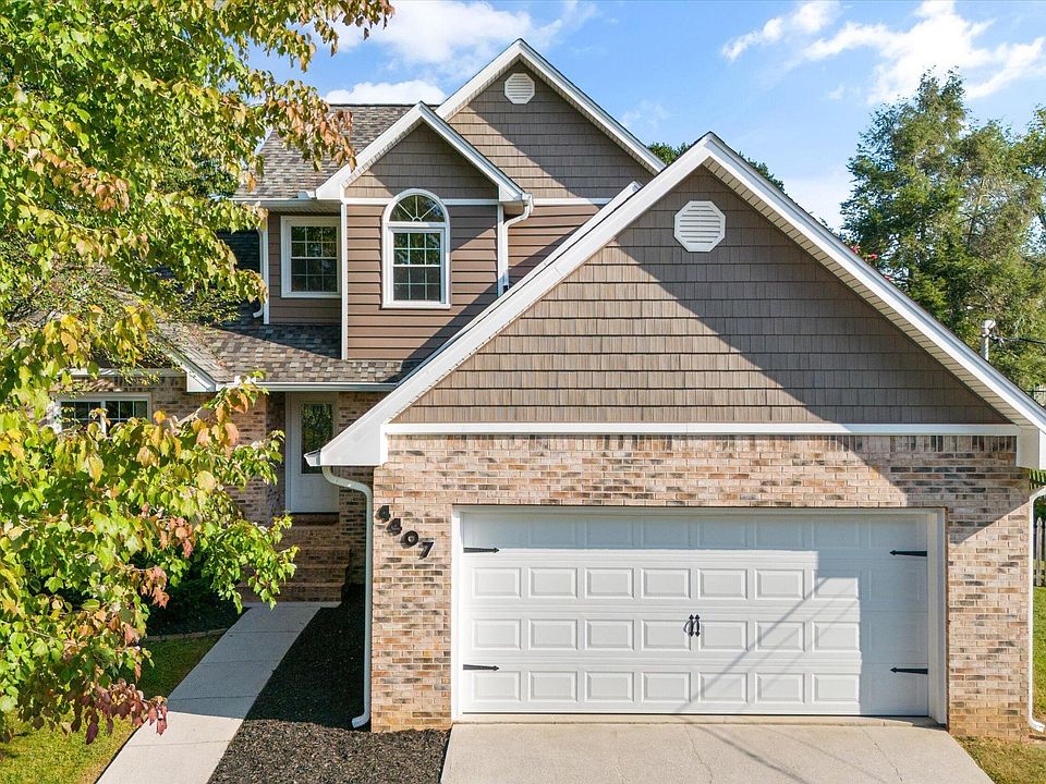 1st image of 4407 Foothills Dr