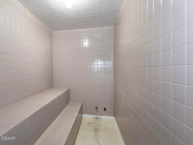 935 N Halifax Ave #410 — Photo 26
