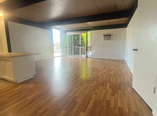 399 Park Ave #7, Long Beach, CA 90814