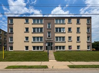 143 Westchester Cres #6, Saint Catharines, ON L2P 2N8