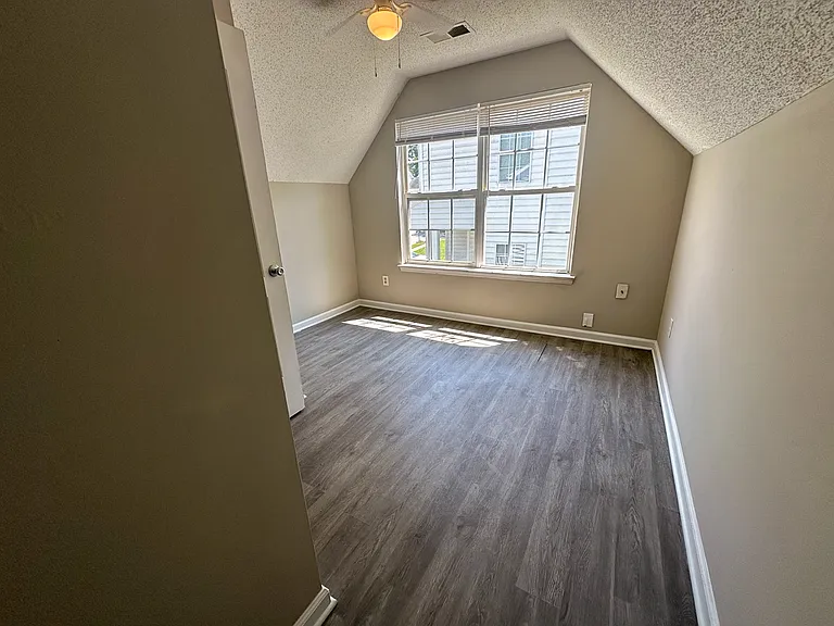 12143 Brownestone View Dr — Photo 15