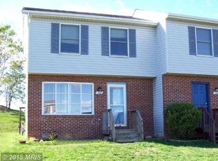 102 Cascade Cir, Stephens City, VA 22655