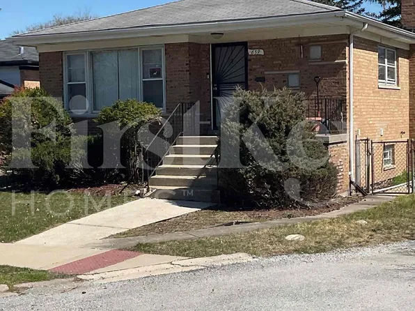 659 Paxton Ave, Calumet City, IL 60409
