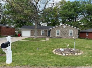 147 Meadowbrook Dr, Frankfort, KY 40601