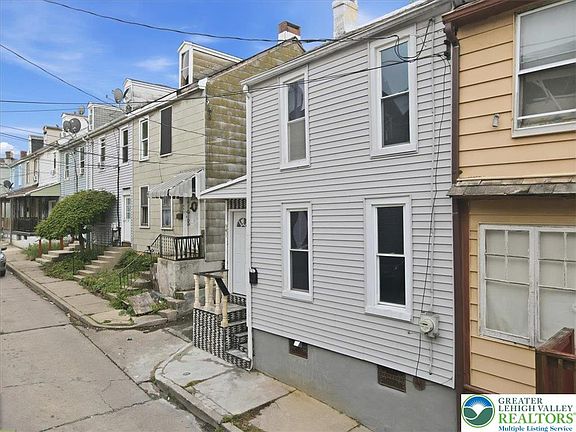 4th image of 941 W Pine St