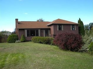 9 Burrows Ln, Walpole, NH 03608