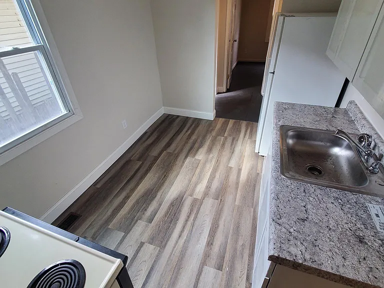 1201 Shuler Ave #1 — Photo 6