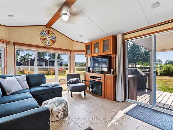 4th image of 1501 Line 8 Rd #264