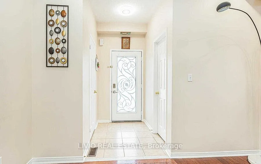 4 bed, $3,100 — Photo 3