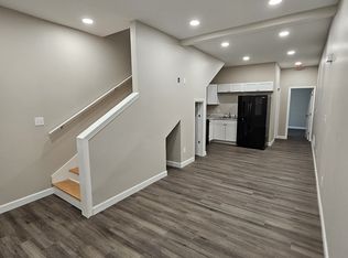 2210 Greenwood Ave #1 & 2, Louisville, KY