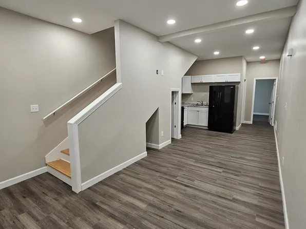 2210 Greenwood Ave #1 & 2, Louisville, KY 40210