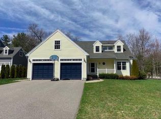 1 Neff Dr, Foxboro, MA 02035