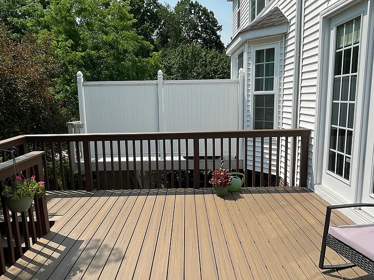 574 E Vanderbilt Dr — Photo 23