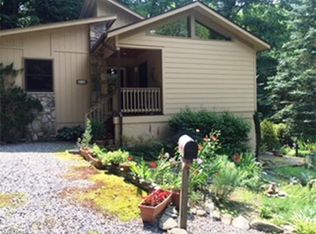 210 Hemlock Loop, Maggie Valley, NC 28751