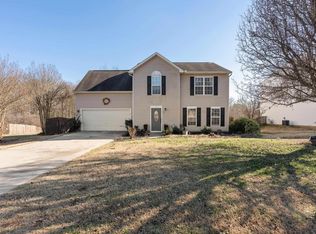 12 Watch Hill Ct, Greenville, SC 29607
