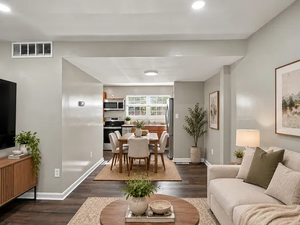 138 Arundel Rd, Pasadena, MD 21122