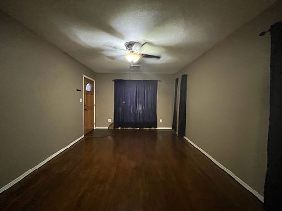 2nd image of 833 SW 26th St #26-829