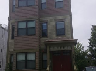 565 E 8th St, South Boston, MA 02127
