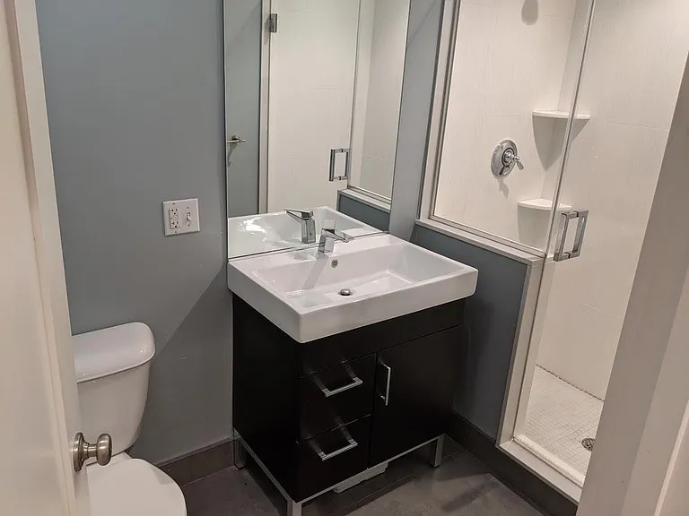 345 D St #4 — Photo 10