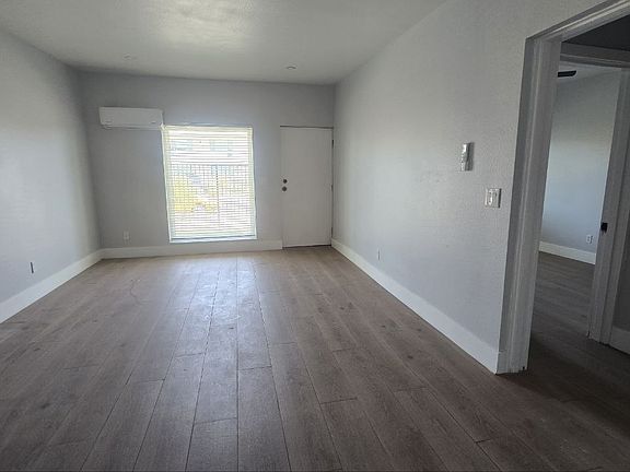 3rd image of 1000 Lewis Ave #1004