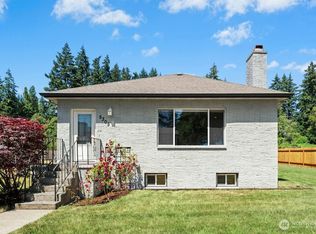 5305 64th St W, University Place, WA 98467