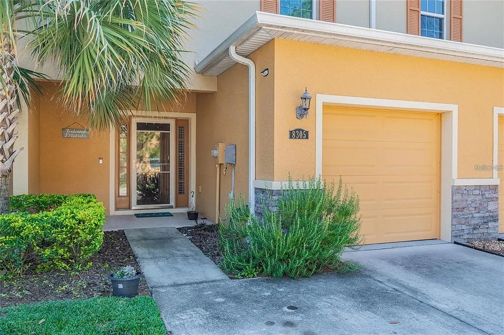 3 bed, 2.5 bath, 1550 sqft, $2,250 — Photo 3