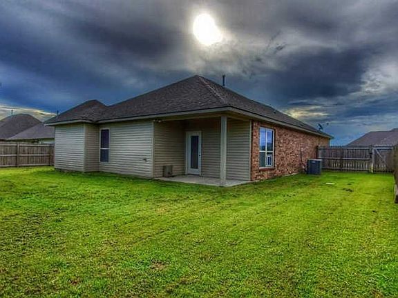 2nd image of 158 Carriage Way