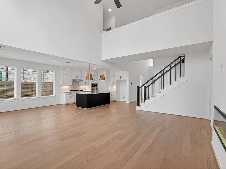 9437 Pacific Crest Ct — Photo 14