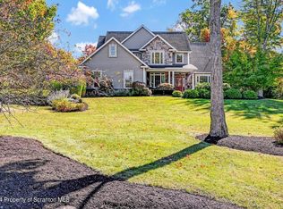 1717 Davinci Ln, Clarks Summit, PA 18411