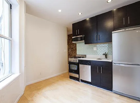 Rented by Bold New York | media 22