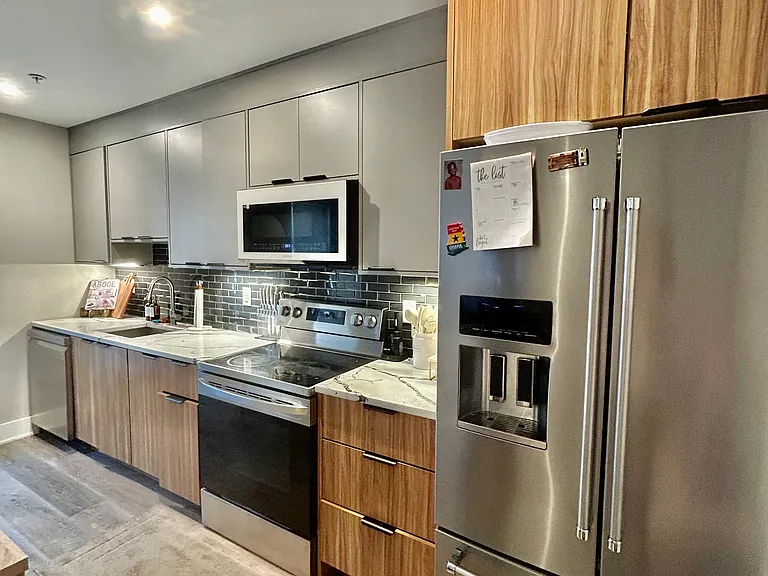 2202 N Marshall St #2 — Photo 3