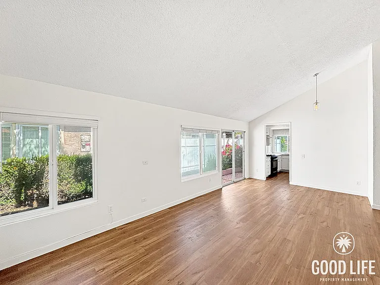 2807 Ledgetop Pl — Photo 5