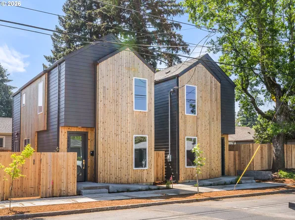 4895 NE Cesar E Chavez Blvd, Portland, OR 97211