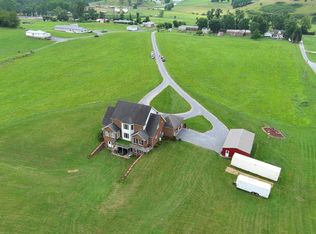 32029 Hillman Hwy, Glade Spring, VA 24340