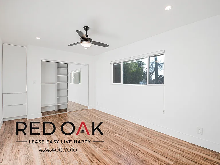 1232 S Bronson Ave #5 — Photo 17