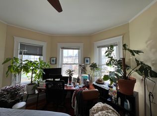 332 Beacon St #2A, Somerville, MA 02143