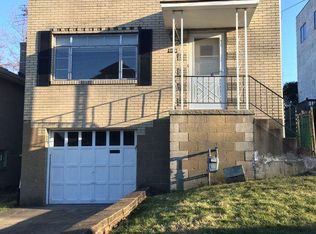 2755 Amman St, Pittsburgh, PA 15226