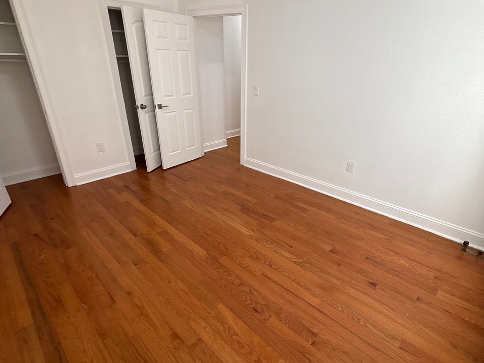 2nd image of 565 Bergen Ave APT 34