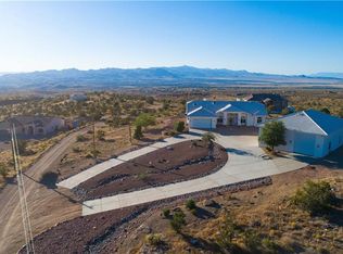4075 E Buckskin Ln, Kingman, AZ 86401