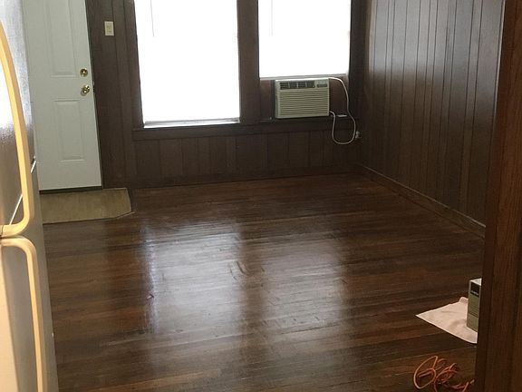 2nd image of 234 N 26th St APT B
