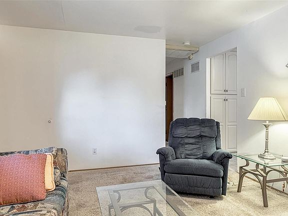 5th image of 2408 Wescreek Dr