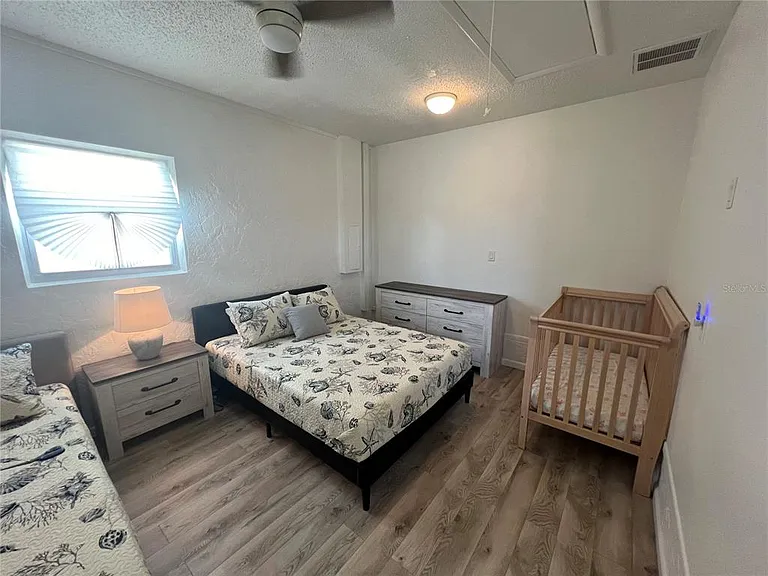 18140 Wolbrette Cir — Photo 23