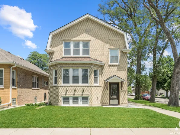 5901 N Navarre Ave, Chicago, IL 60631