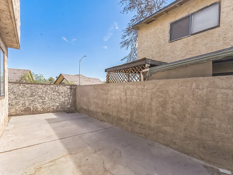 1228 Mews Ln — Photo 14