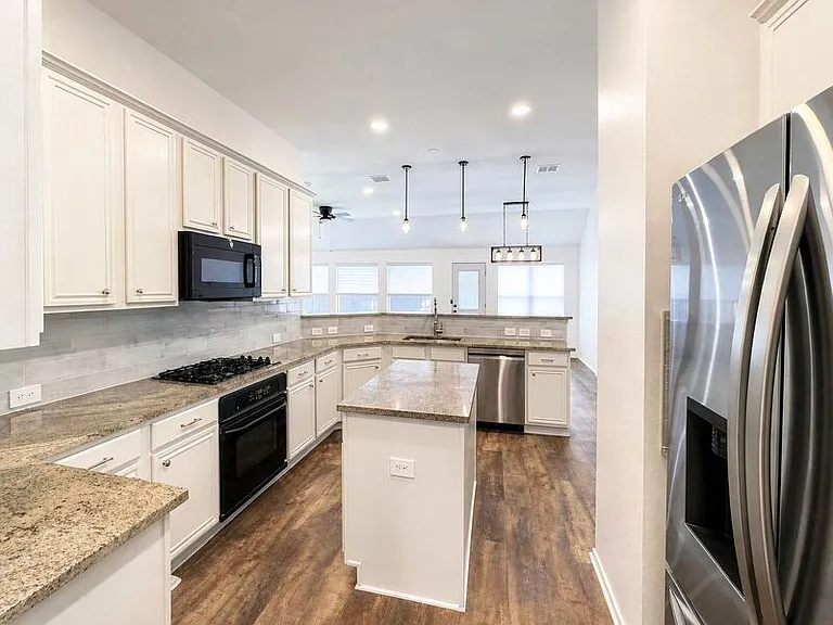 9903 Presthope Dr — Photo 2